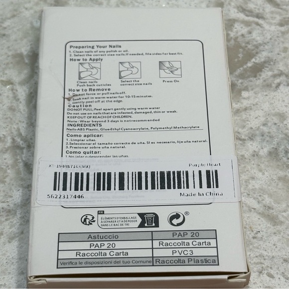 24 Piece Purple Heart Press On Nails NWT Almond Medium Length - Picture 2 of 4